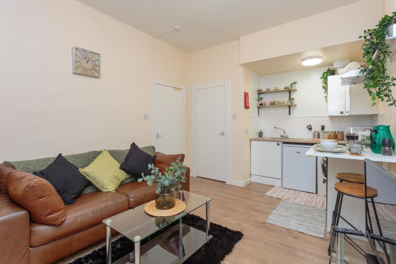 Cozy 1B Groundfloor - 8 Minute From City Centre Edinburgh Exteriér fotografie