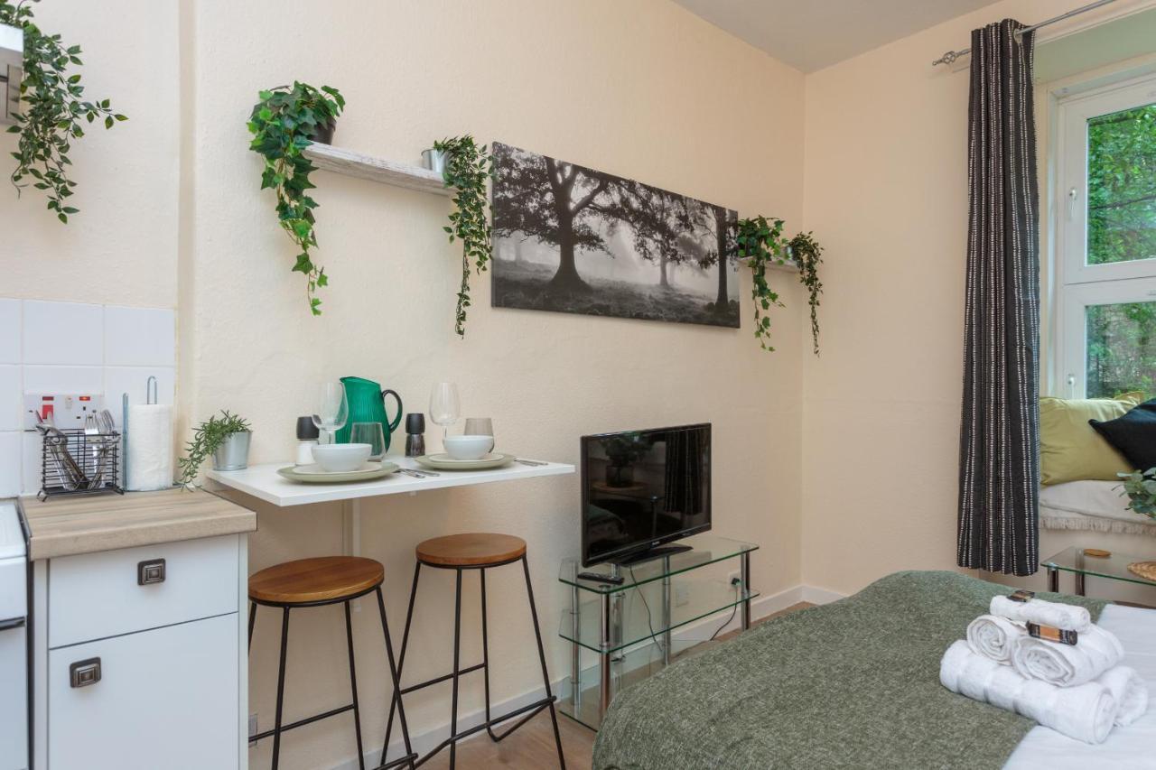 Cozy 1B Groundfloor - 8 Minute From City Centre Edinburgh Exteriér fotografie